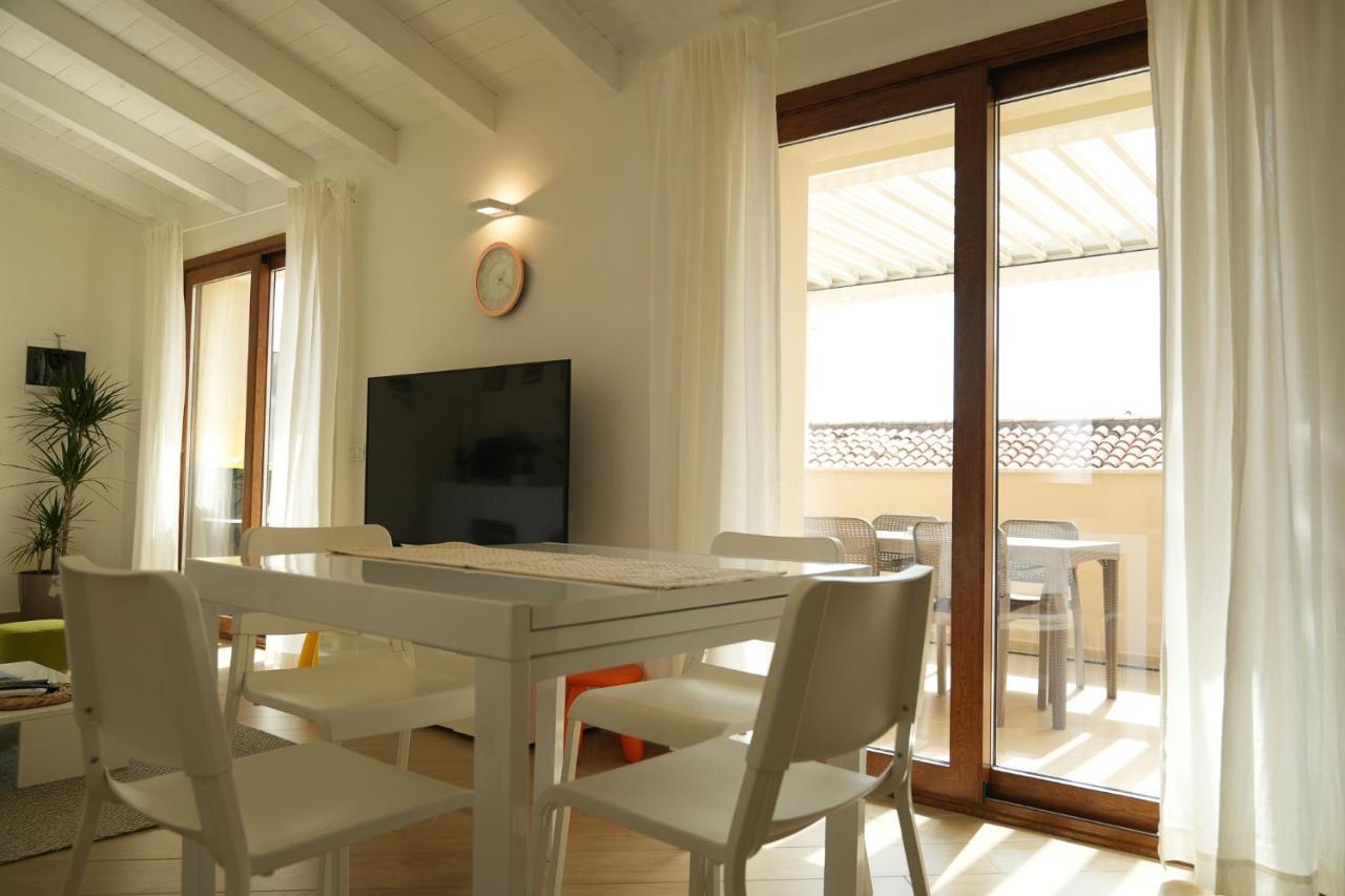 Waterfront Apartment אולביה מראה חיצוני תמונה