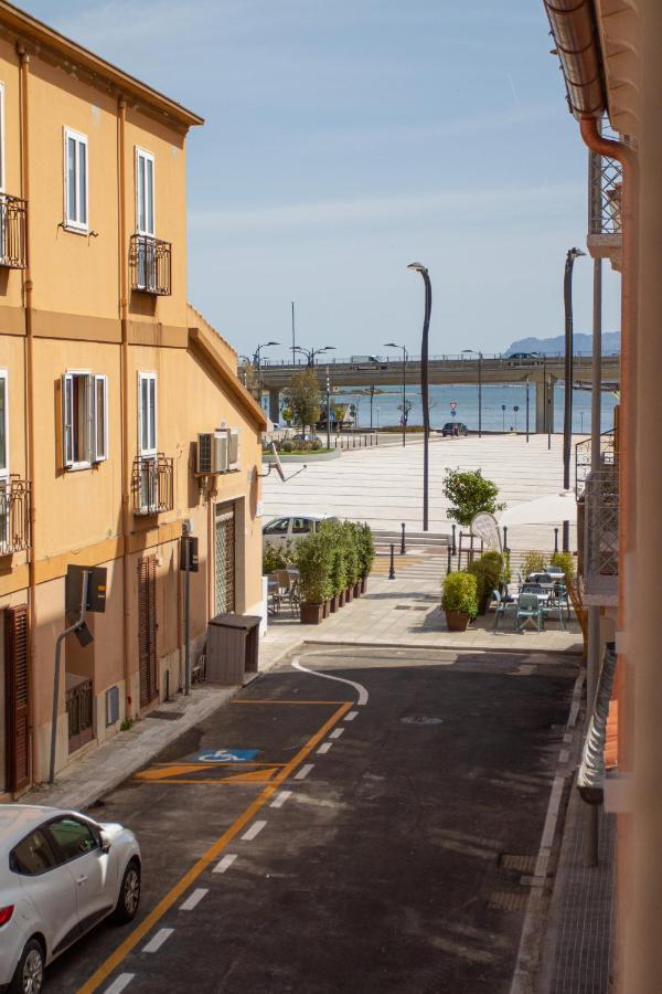 Waterfront Apartment אולביה מראה חיצוני תמונה