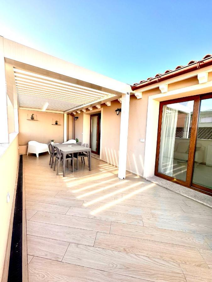 Waterfront Apartment אולביה מראה חיצוני תמונה