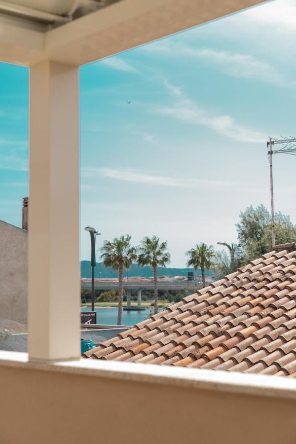 Waterfront Apartment אולביה מראה חיצוני תמונה