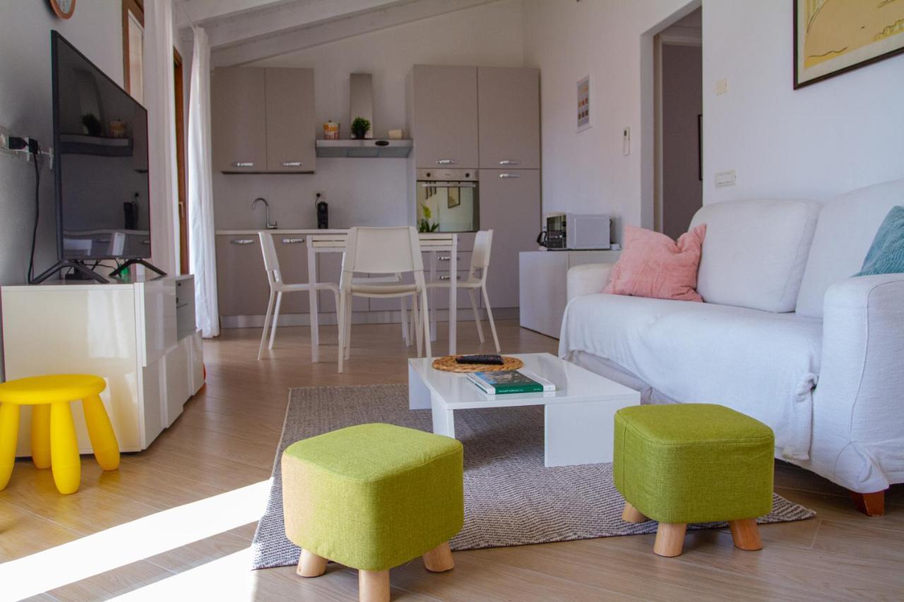 Waterfront Apartment אולביה מראה חיצוני תמונה