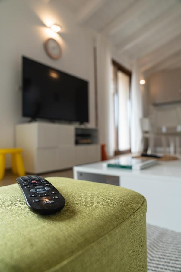 Waterfront Apartment אולביה מראה חיצוני תמונה